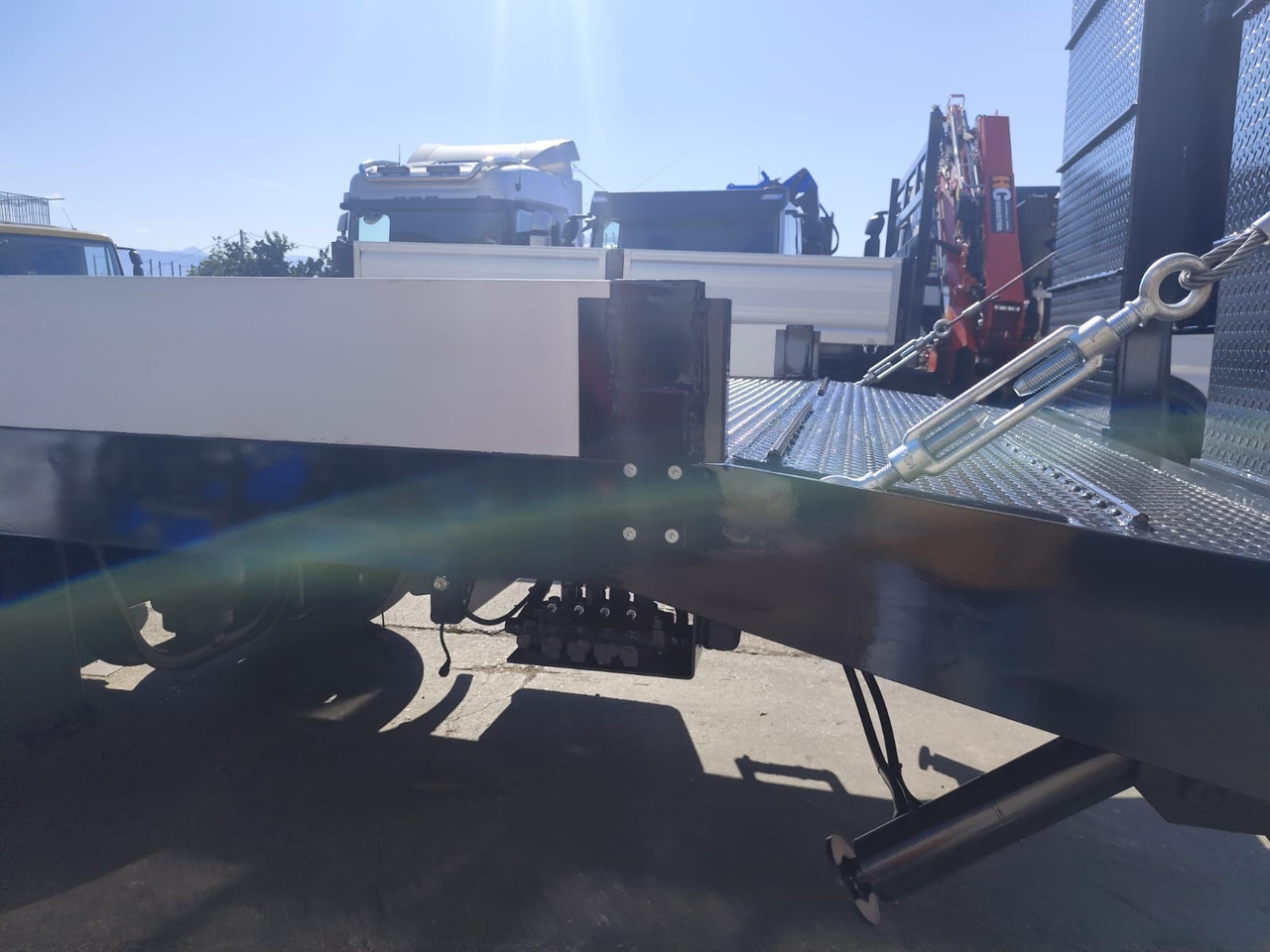 MAN TGX 26.440 - شاحنات مسطحة: صور 3 MAN TGX 26.440 - شاحنات مسطحة: صور 3