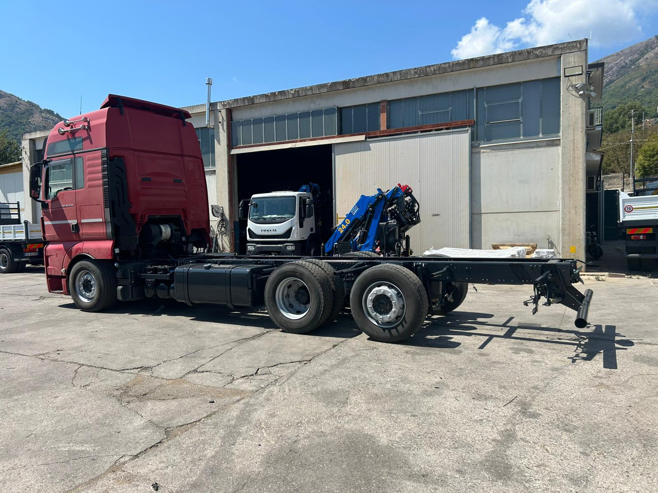 شاحنات مسطحة MAN TGX 26.440: صور 22