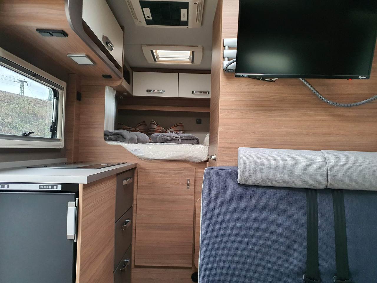 موتر هوم شبه متكامل WEINSBERG X-Cursion Van 500 MQ [Edition Pepper]: صور 20