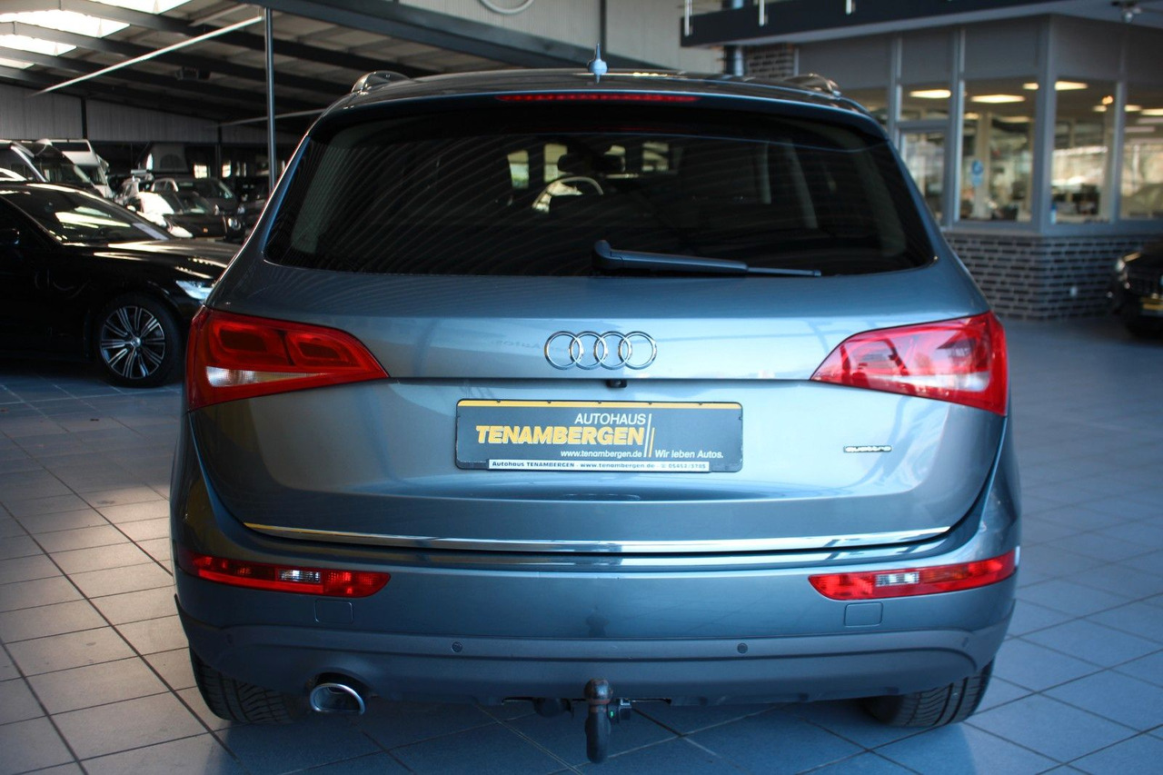 Audi Q5 2.0 TDI S-tronic quattro Panorama Kamera ACC - سيارة دفع رباعي: صور 5 Audi Q5 2.0 TDI S-tronic quattro Panorama Kamera ACC - سيارة دفع رباعي: صور 5
