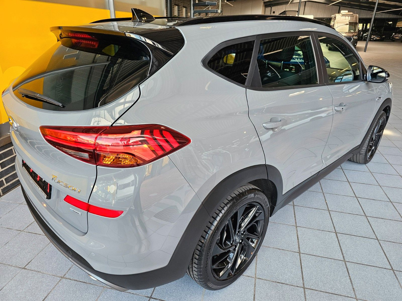 Hyundai TUCSON 2.0 Automatik N-Line 4WD Pano ACC - سيارة دفع رباعي: صور 3 Hyundai TUCSON 2.0 Automatik N-Line 4WD Pano ACC - سيارة دفع رباعي: صور 3