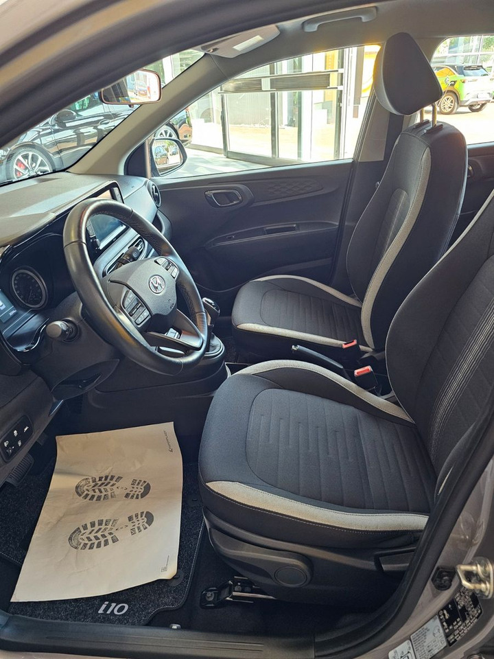 Hyundai i10 Trend AUTOMATIK SHZ PDC LenkrHzg DAB Spurhal - سيارة: صور 5 Hyundai i10 Trend AUTOMATIK SHZ PDC LenkrHzg DAB Spurhal - سيارة: صور 5