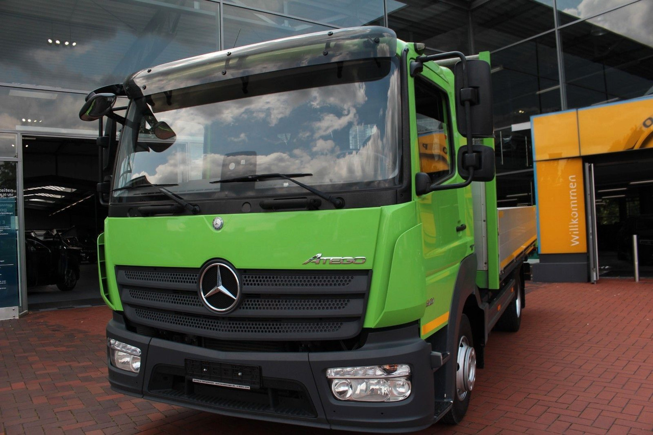 Mercedes-Benz Atego Pritsche 921 - الشاحنات الصغيرة المسطحة: صور 2 Mercedes-Benz Atego Pritsche 921 - الشاحنات الصغيرة المسطحة: صور 2