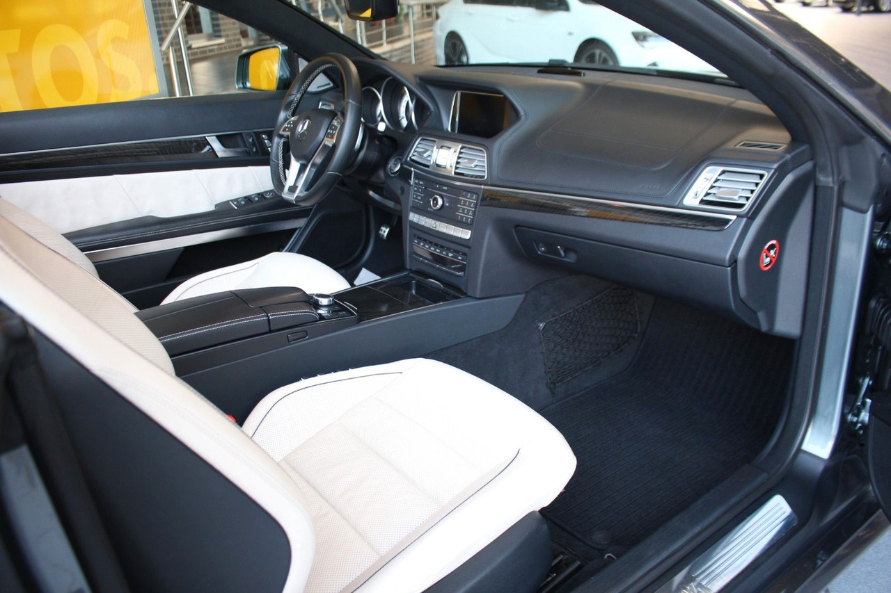سيارة Mercedes-Benz E 500 Cabrio AMG Leder Memory Kamera LED DAB ACC: صور 16