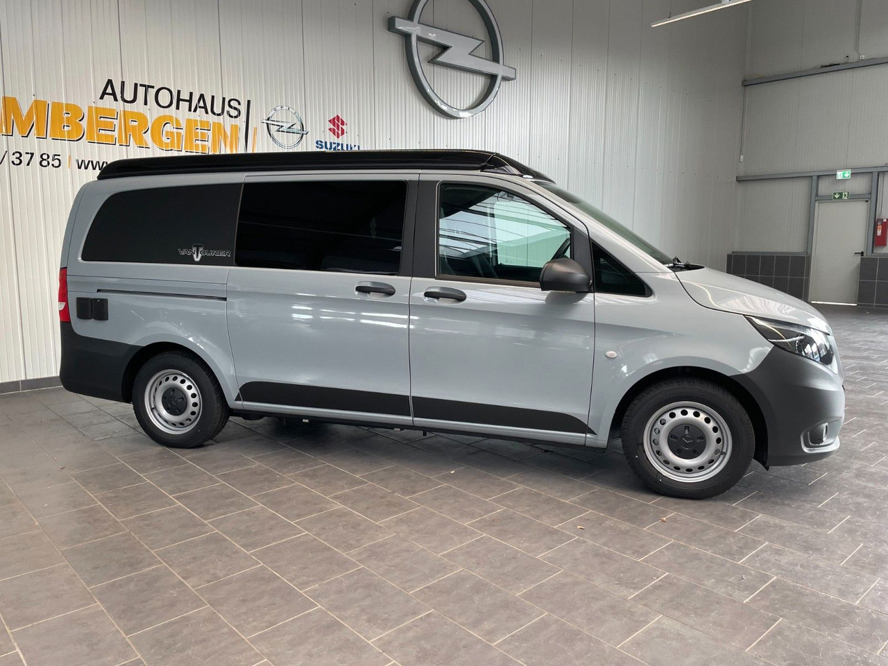 Mercedes-Benz Vito VanTourer Urban "Comfort" Camper Küche AHK - كرفان فان: صور 3 Mercedes-Benz Vito VanTourer Urban "Comfort" Camper Küche AHK - كرفان فان: صور 3
