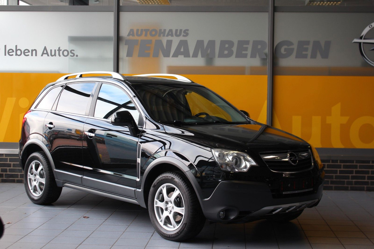 Opel Antara Cosmo 4x4 Navi AHK AT-Motor & Getriebe - سيارة دفع رباعي: صور 1 Opel Antara Cosmo 4x4 Navi AHK AT-Motor & Getriebe - سيارة دفع رباعي: صور 1