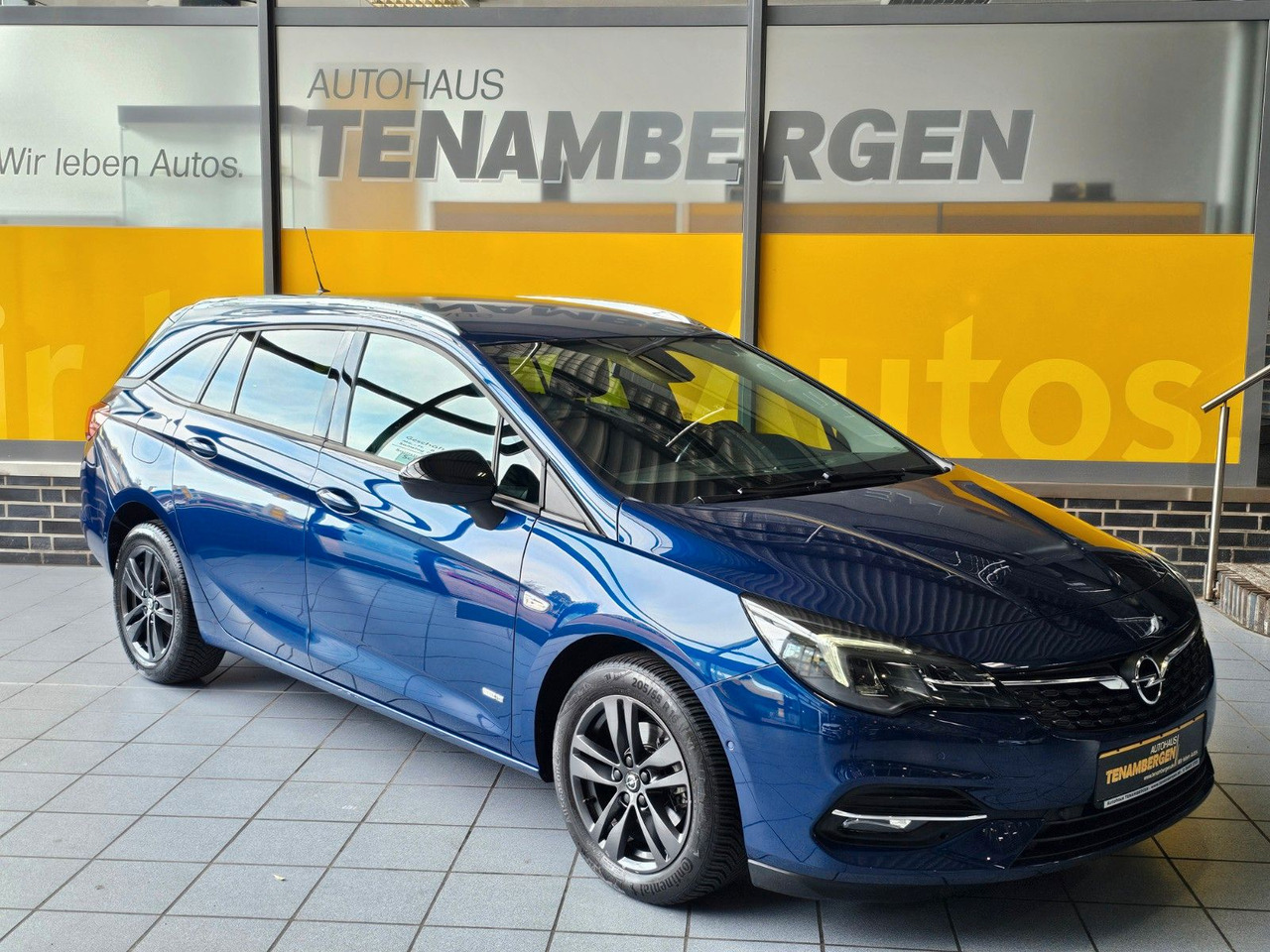 Opel Astra K ST AUTOMATIK SHZ Einparkassistent Kamera - سيارة ستيشن: صور 1 Opel Astra K ST AUTOMATIK SHZ Einparkassistent Kamera - سيارة ستيشن: صور 1