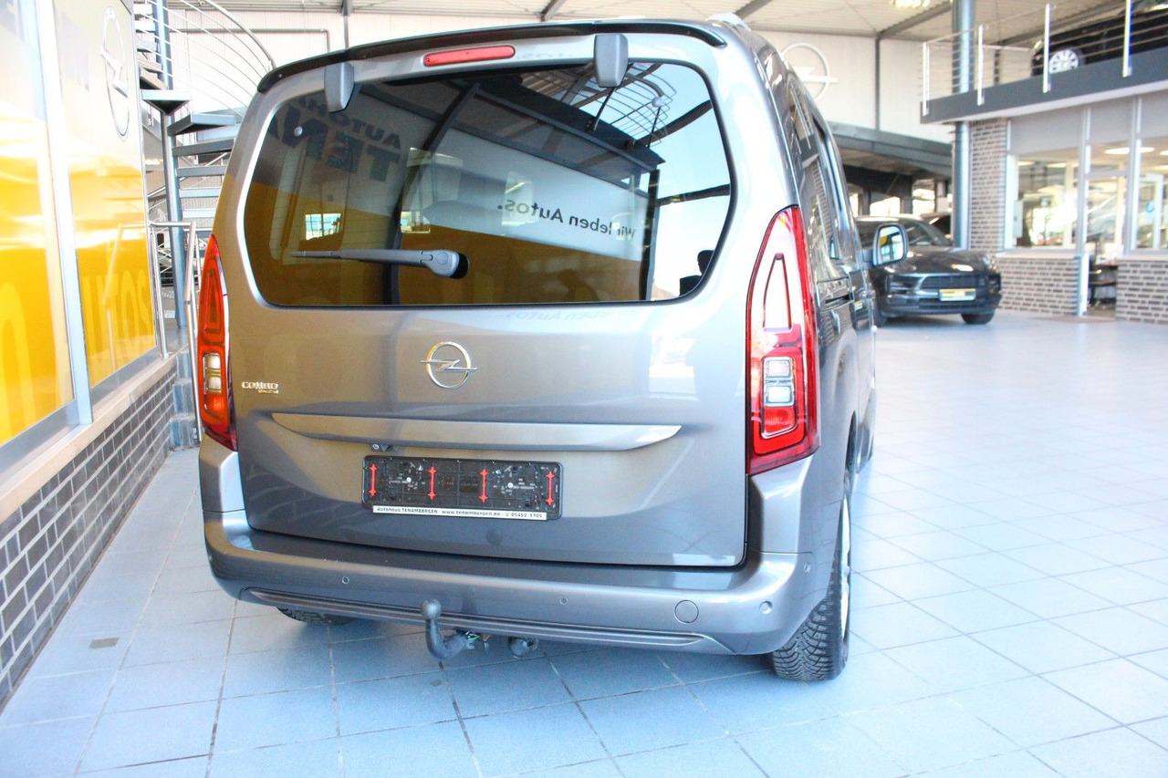 Opel Combo Life E Innovation AT-8 Navi Kamera HuD AHK - ميكروباص: صور 4 Opel Combo Life E Innovation AT-8 Navi Kamera HuD AHK - ميكروباص: صور 4