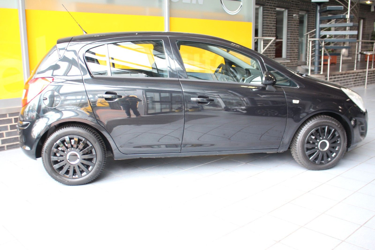 Opel Corsa Edition 5türig Klima AHK - سيارة: صور 3 Opel Corsa Edition 5türig Klima AHK - سيارة: صور 3