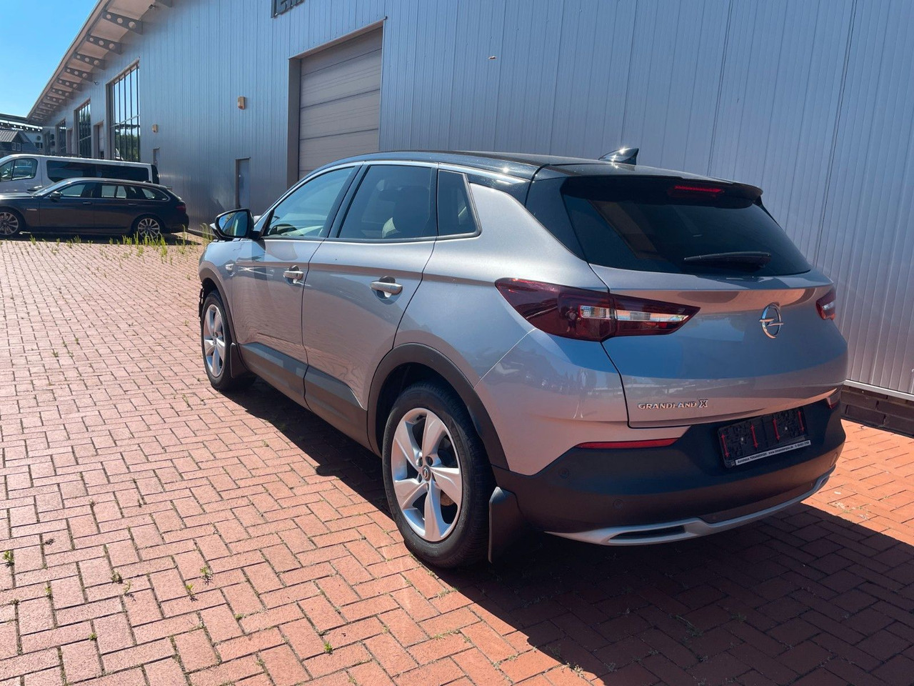 Opel Grandland X INNOVATION LED Kamera Navi - سيارة دفع رباعي: صور 3 Opel Grandland X INNOVATION LED Kamera Navi - سيارة دفع رباعي: صور 3