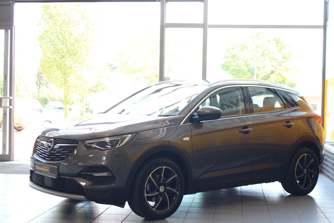 Opel Grandland (X) Innovation Kamera AHK Navi LED - سيارة دفع رباعي: صور 4 Opel Grandland (X) Innovation Kamera AHK Navi LED - سيارة دفع رباعي: صور 4
