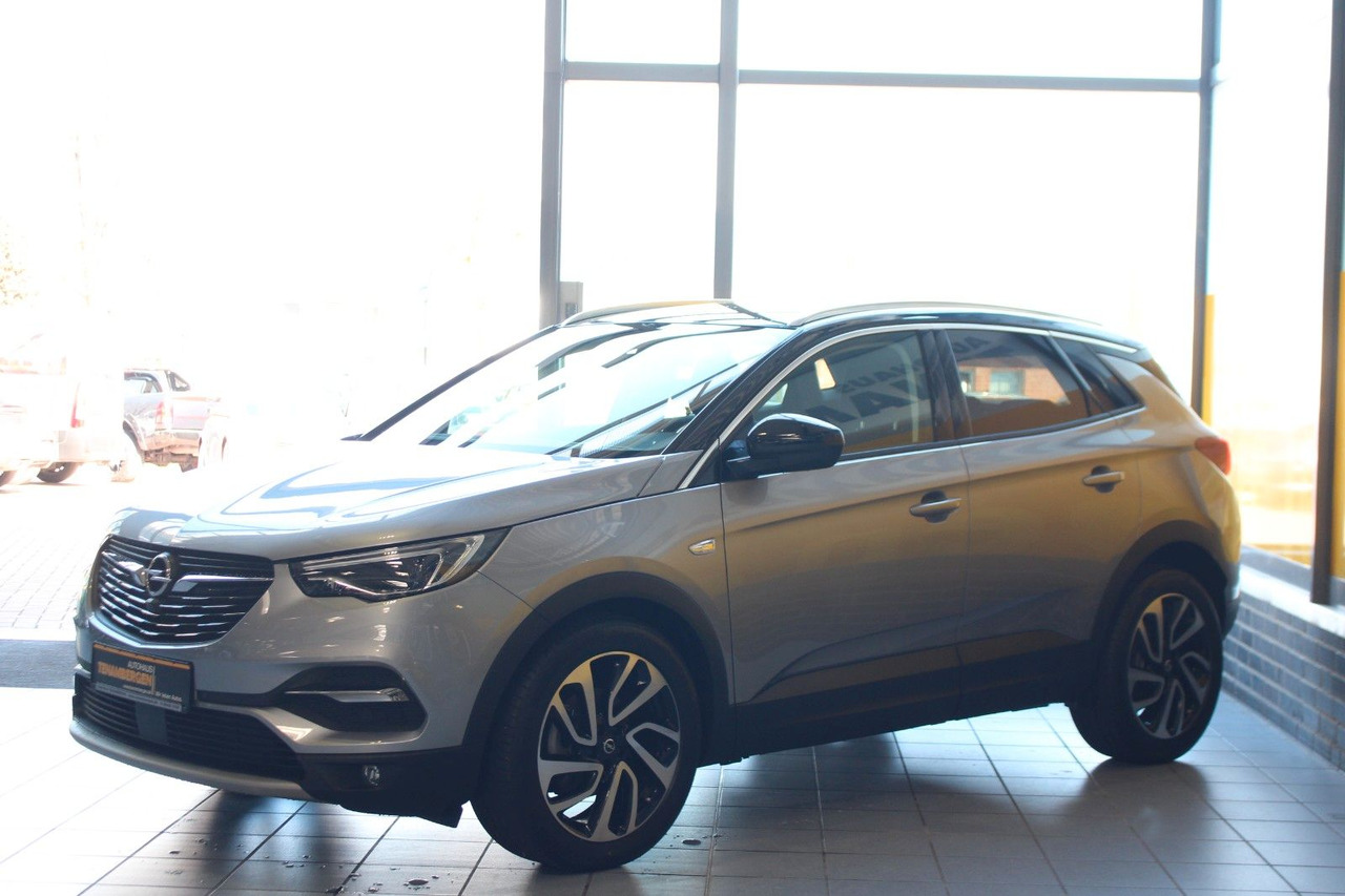 Opel Grandland (X) Ultimate Leder Sitzlüftung 360°Kam - سيارة دفع رباعي: صور 4 Opel Grandland (X) Ultimate Leder Sitzlüftung 360°Kam - سيارة دفع رباعي: صور 4