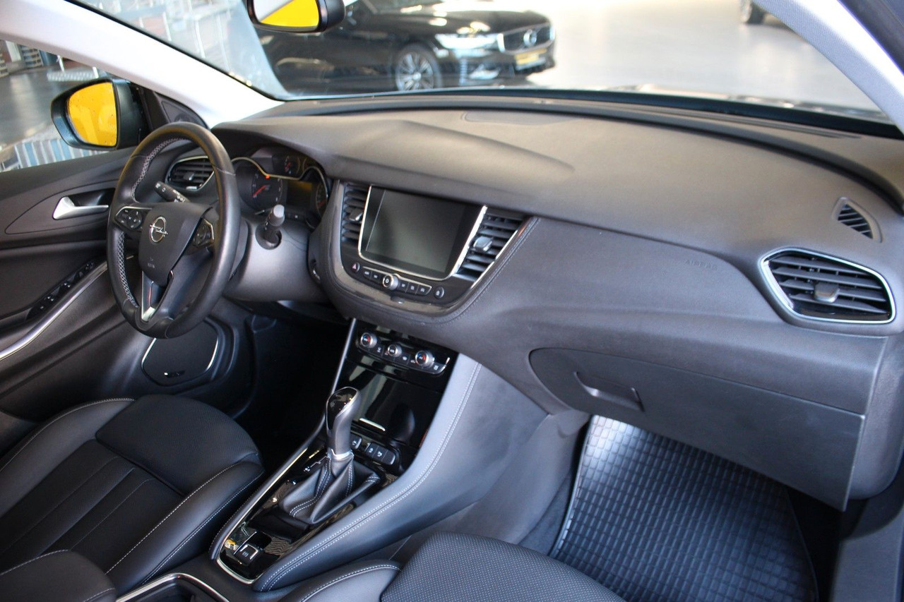 Opel Grandland (X) Ultimate Leder Sitzlüftung 360°Kam - سيارة دفع رباعي: صور 5 Opel Grandland (X) Ultimate Leder Sitzlüftung 360°Kam - سيارة دفع رباعي: صور 5