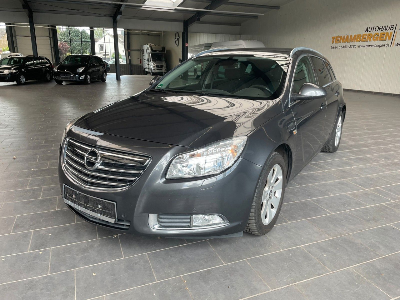 Opel Insignia A Sports Tourer 150 Jahre Opel AHK - سيارة: صور 2 Opel Insignia A Sports Tourer 150 Jahre Opel AHK - سيارة: صور 2