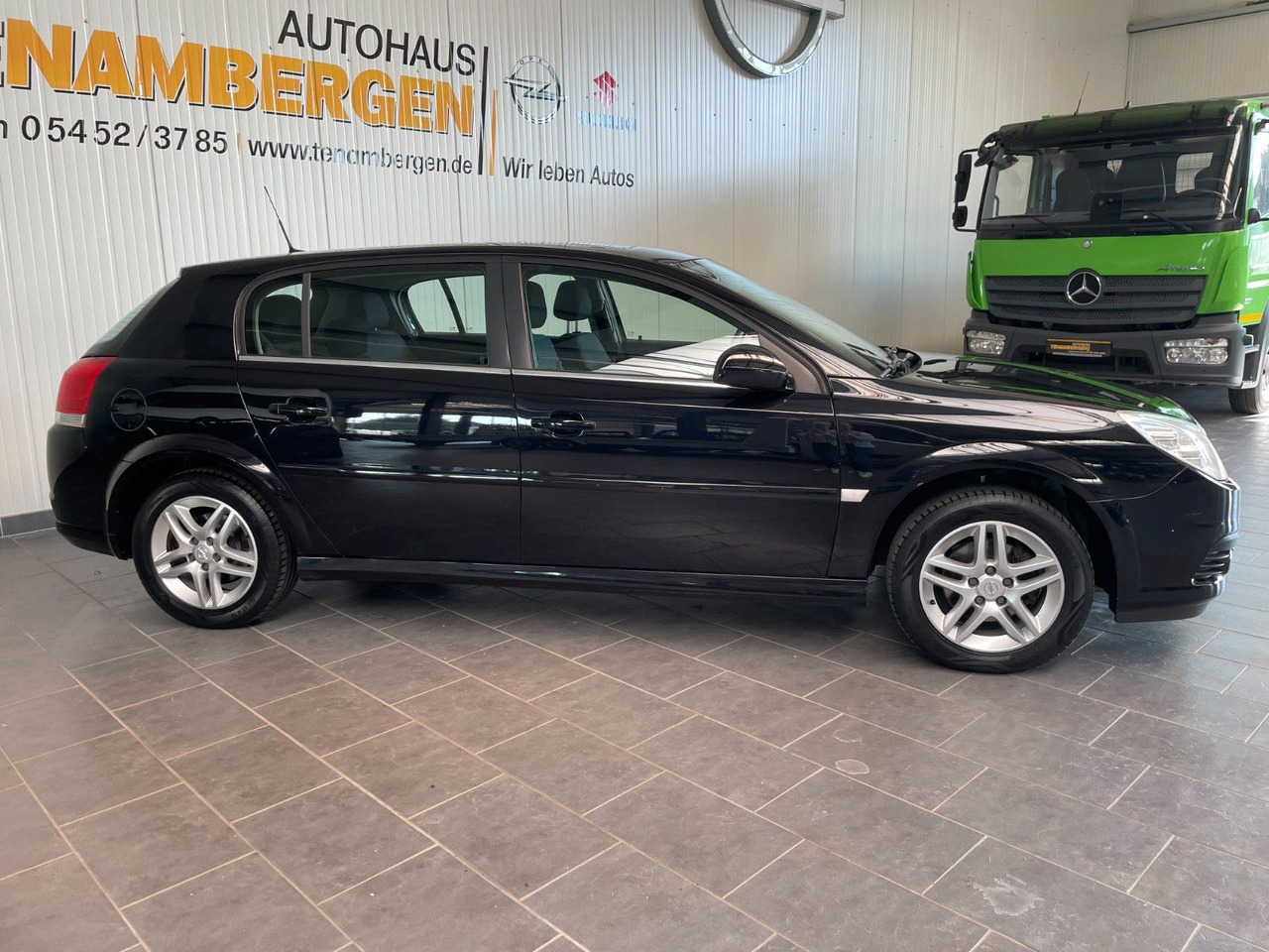 Opel Signum Edition Bluetooth Navi Automatik - سيارة ستيشن: صور 2 Opel Signum Edition Bluetooth Navi Automatik - سيارة ستيشن: صور 2