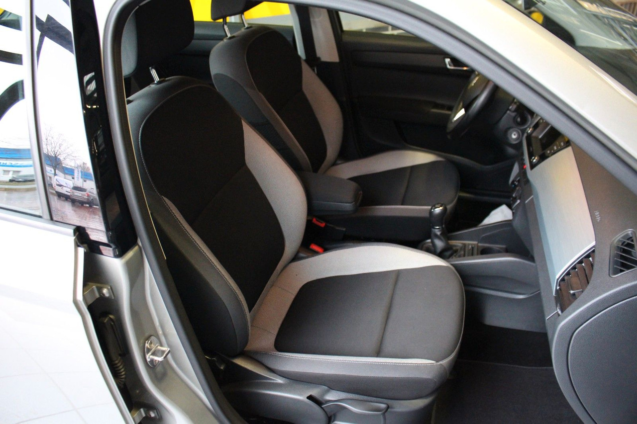هاتشباك Skoda Fabia Ambition Klima Tempomat Bluetooth: صور 8