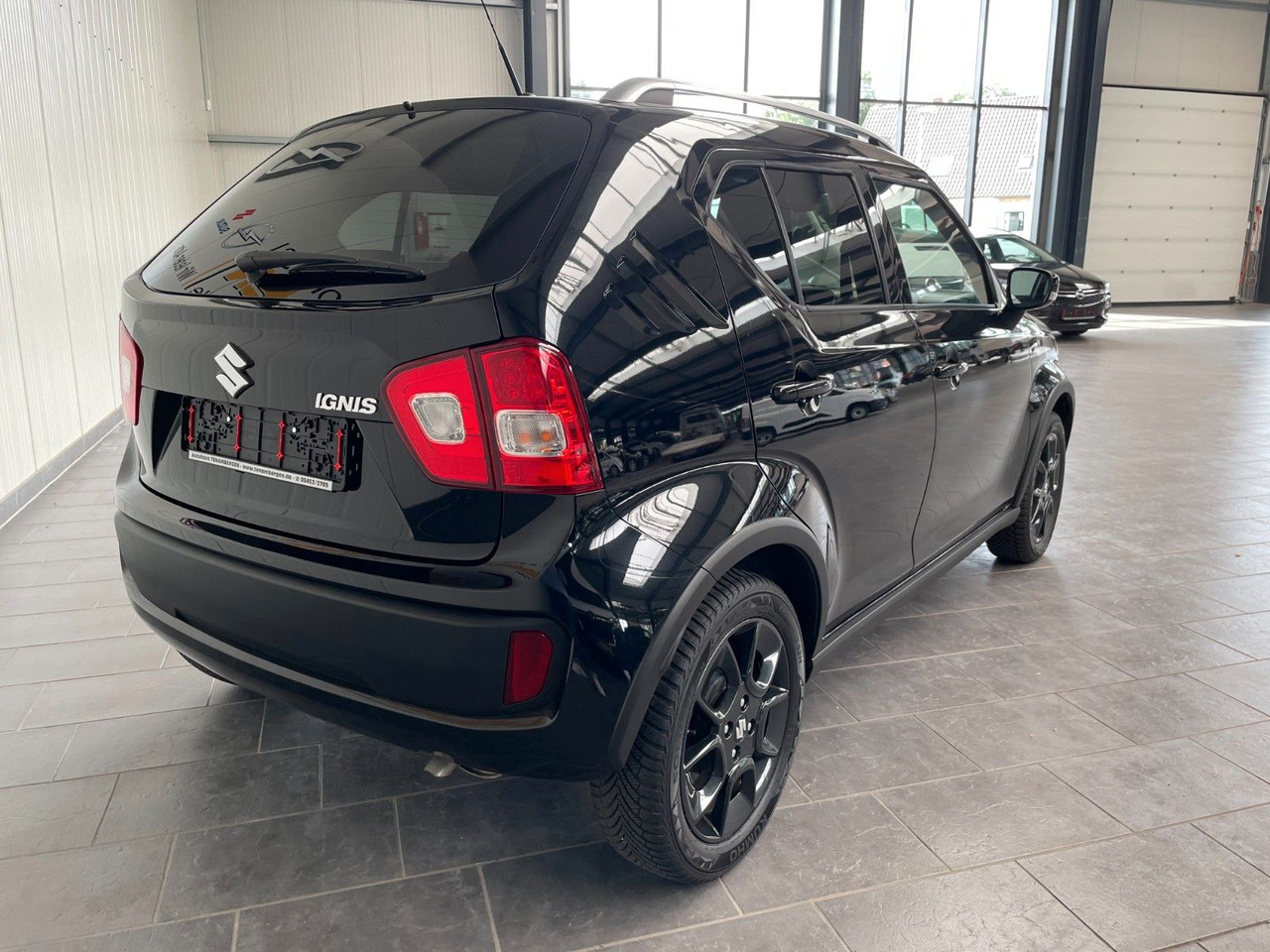 Suzuki Ignis Comfort+ Behinderten-Umbau Kamera Navi LED - سيدان: صور 3 Suzuki Ignis Comfort+ Behinderten-Umbau Kamera Navi LED - سيدان: صور 3