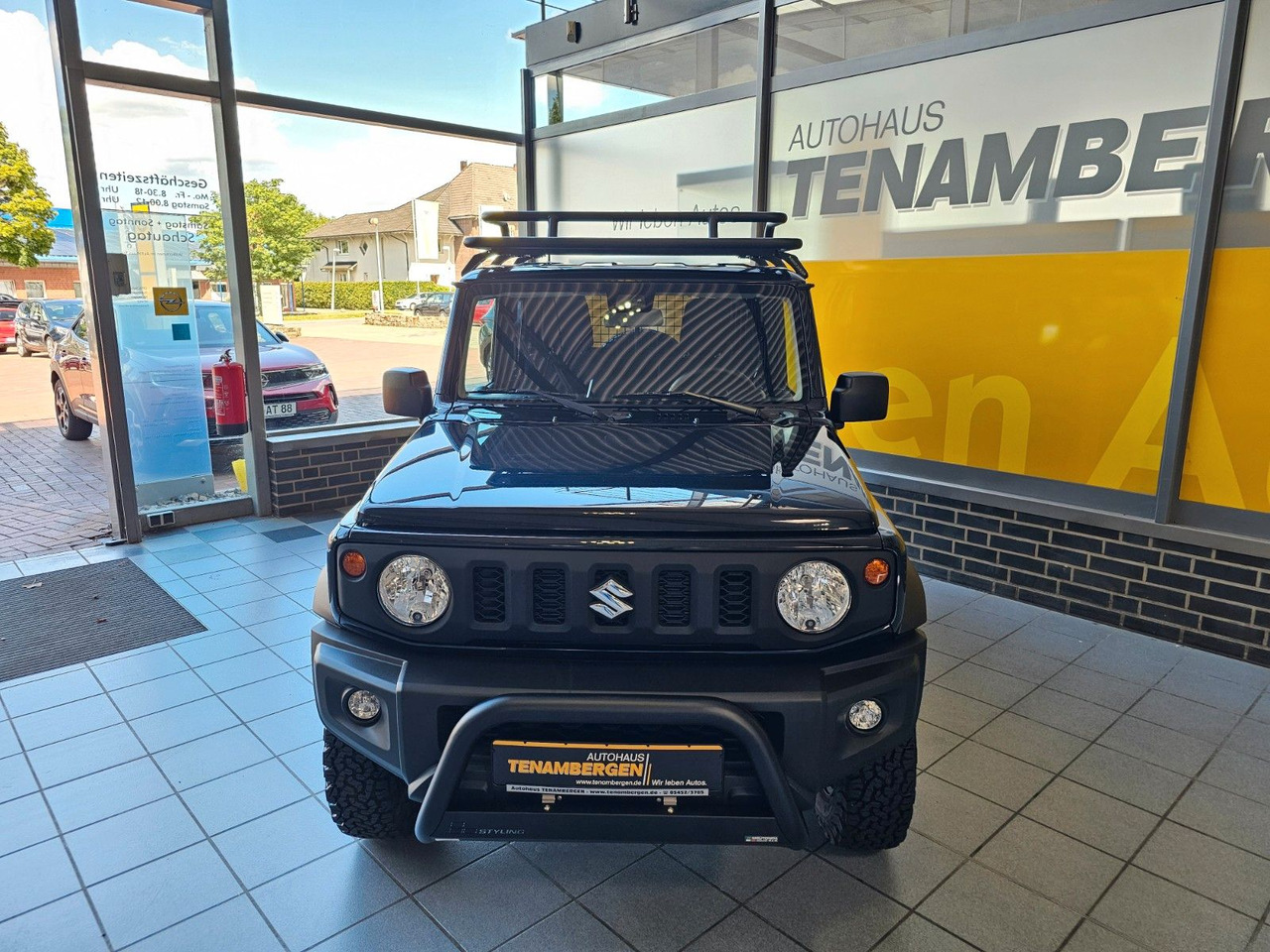 Suzuki Jimny Comfort AllGrip Leiter Dachträger Federn - سيارة دفع رباعي: صور 2 Suzuki Jimny Comfort AllGrip Leiter Dachträger Federn - سيارة دفع رباعي: صور 2