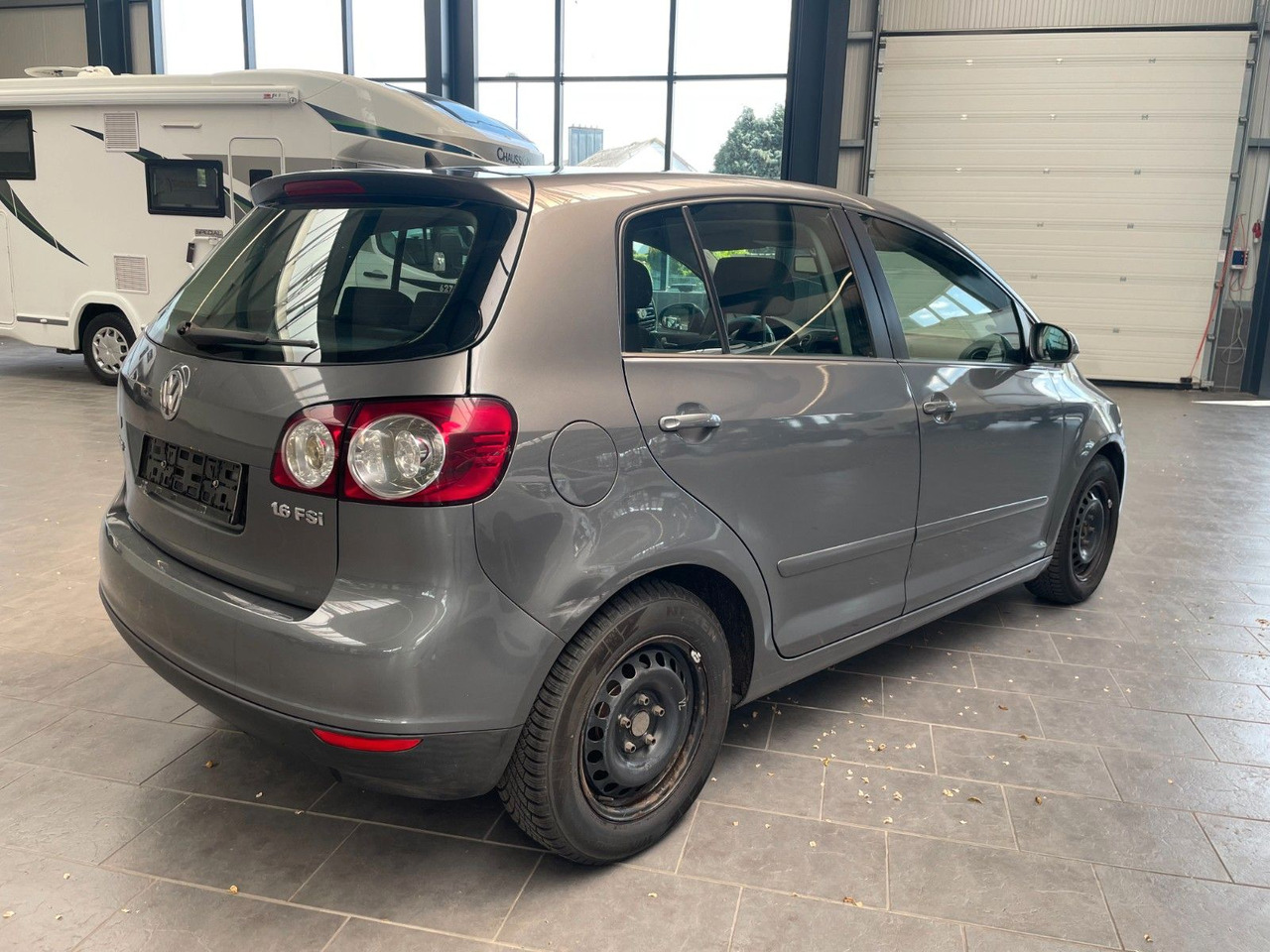 Volkswagen Golf Plus - ميكروباص: صور 4 Volkswagen Golf Plus - ميكروباص: صور 4