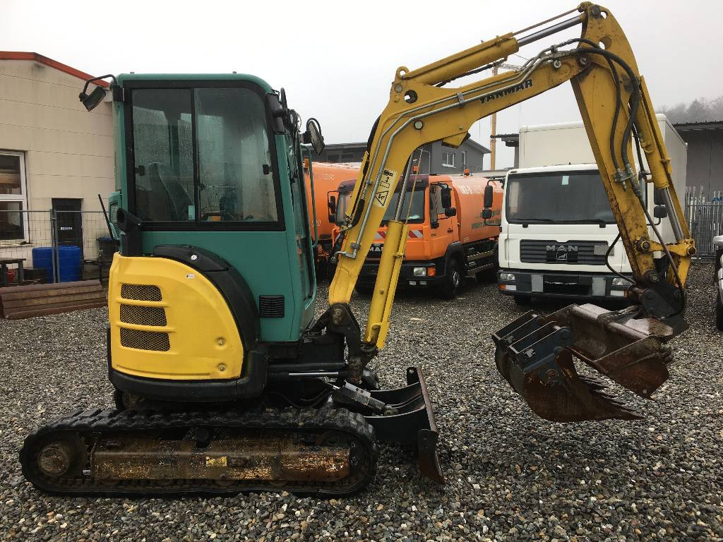 Yanmar Vio 33 U - حفارة مصغرة: صور 4 Yanmar Vio 33 U - حفارة مصغرة: صور 4