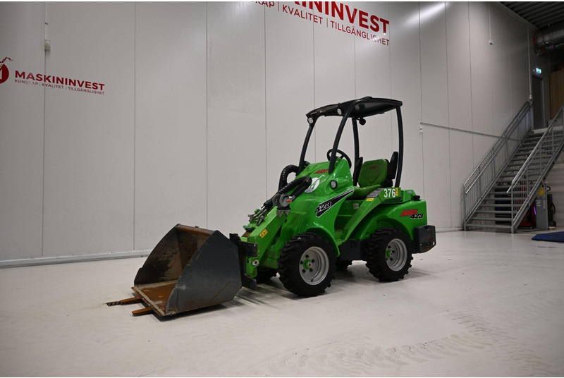 Avant 423 - اللودر بعجل: صور 2 Avant 423 - اللودر بعجل: صور 2