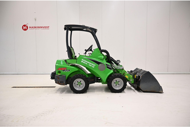 Avant 423 - اللودر بعجل: صور 4 Avant 423 - اللودر بعجل: صور 4