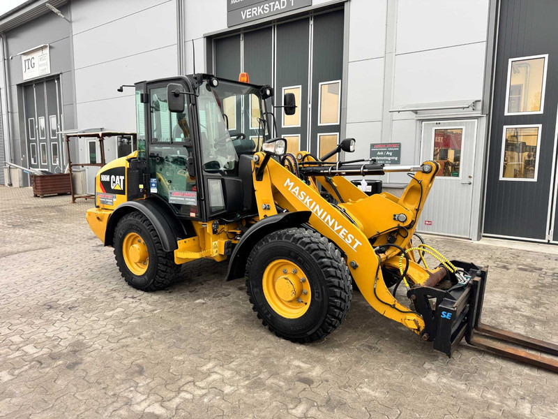 Caterpillar 906M Cat 906M - اللودر بعجل: صور 5 Caterpillar 906M Cat 906M - اللودر بعجل: صور 5