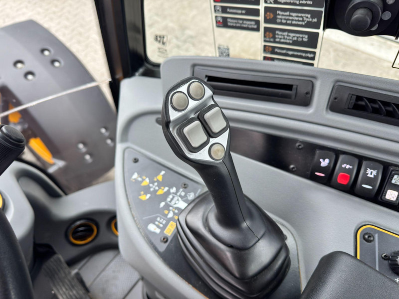 اللودر بعجل جديد JCB 409 JCB 409 Nordic Edition: صور 14