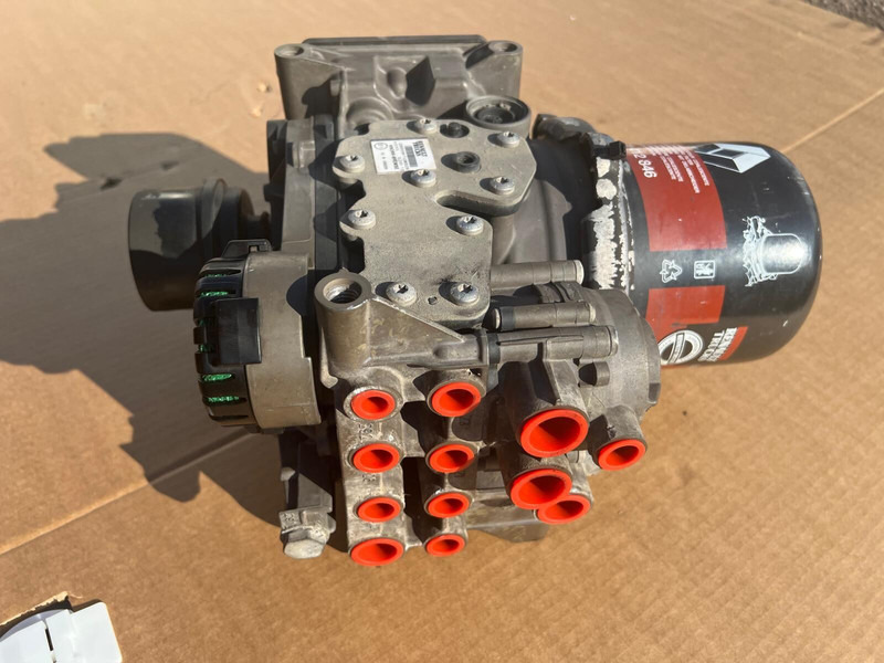 KNORR-BREMSE K137476 - قطع الغيار: صور 3 KNORR-BREMSE K137476 - قطع الغيار: صور 3