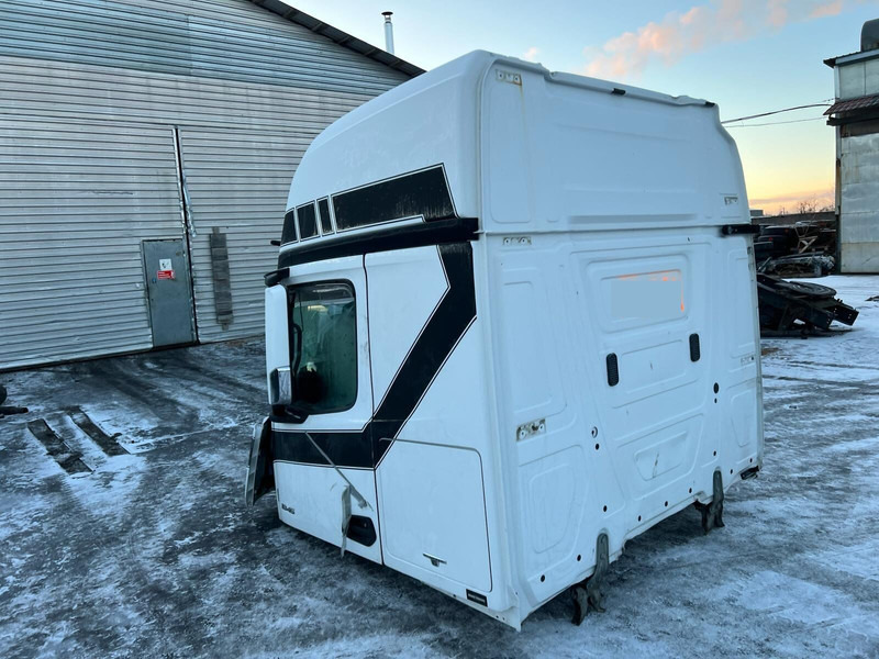 Mercedes-Benz Actros MP4 - الكابينة والداخلية: صور 4 Mercedes-Benz Actros MP4 - الكابينة والداخلية: صور 4