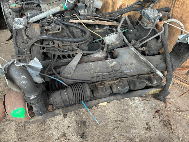 Mercedes-Benz O405 - المحرك: صور 1 Mercedes-Benz O405 - المحرك: صور 1