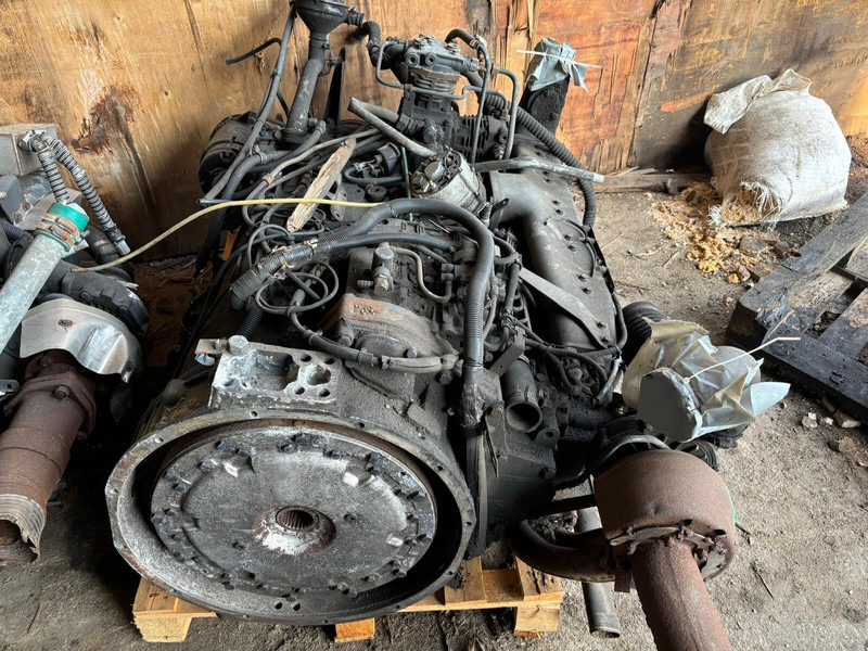 Mercedes-Benz O405 - المحرك: صور 3 Mercedes-Benz O405 - المحرك: صور 3