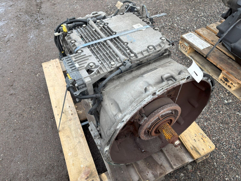 Volvo AT2412F - علبة التروس: صور 3 Volvo AT2412F - علبة التروس: صور 3