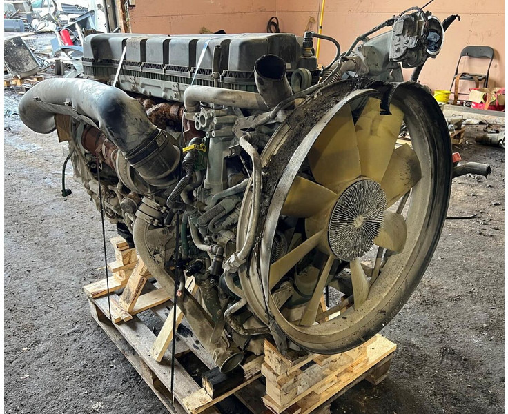 Volvo D11K450 K1 - المحرك: صور 1 Volvo D11K450 K1 - المحرك: صور 1