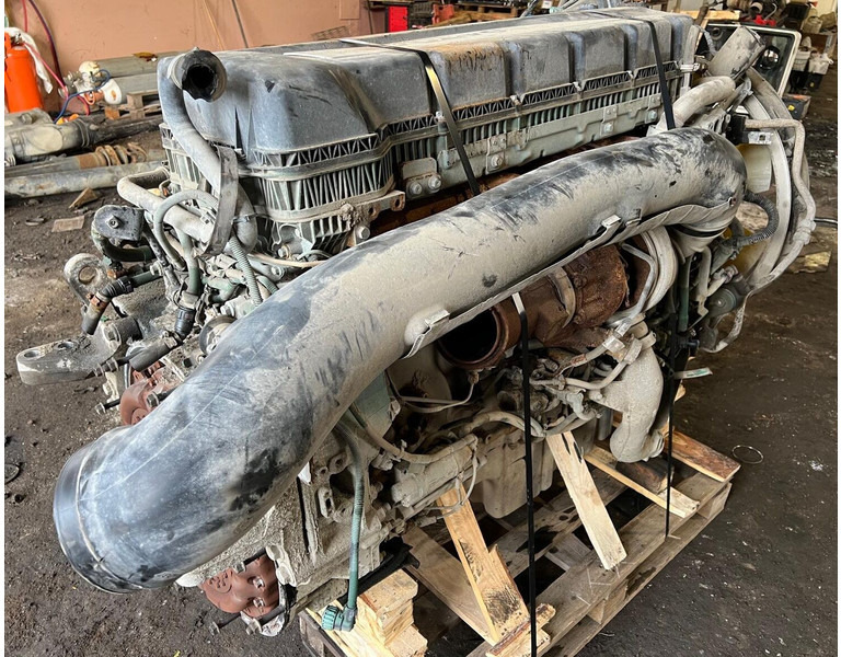 Volvo D11K450 K1 - المحرك: صور 3 Volvo D11K450 K1 - المحرك: صور 3