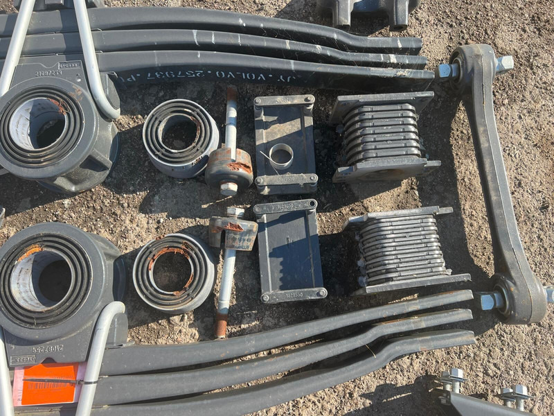 Volvo FH4 - ربيع تعليق: صور 3 Volvo FH4 - ربيع تعليق: صور 3