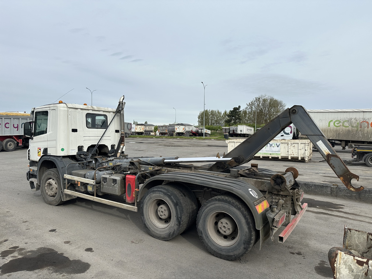 SCANIA P380 - شاحنة ذات الخطاف: صور 2 SCANIA P380 - شاحنة ذات الخطاف: صور 2