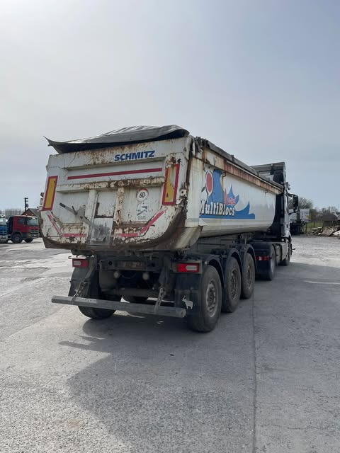 SCHMITZ SGF*S3 - قلابة نصف مقطورة: صور 4 SCHMITZ SGF*S3 - قلابة نصف مقطورة: صور 4