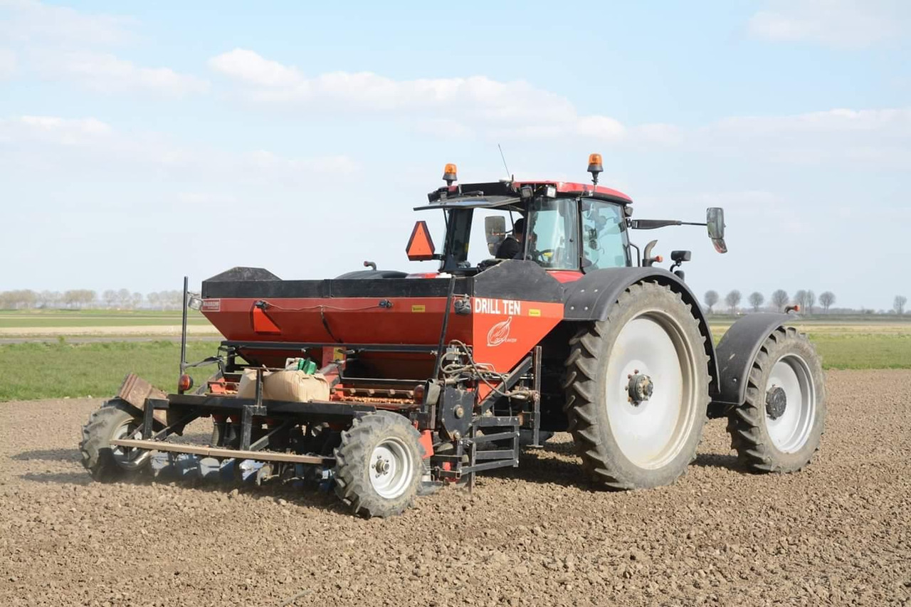 Case/New Holland tillage wheel/polishing wheel - الجنوط - الآلات والماكينات الزراعية: صور 3 Case/New Holland tillage wheel/polishing wheel - الجنوط - الآلات والماكينات الزراعية: صور 3