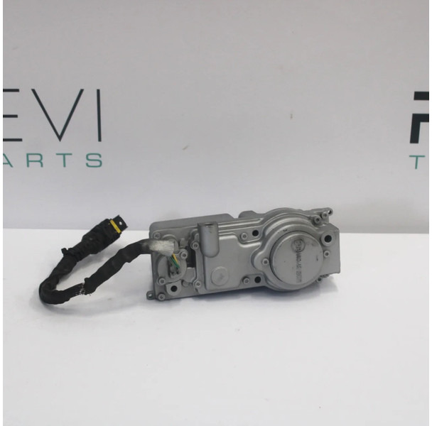 DAF XF106 VTG Actuator 2037560 Gereviseerd - الشاحن التوربيني - شاحنة: صور 3 DAF XF106 VTG Actuator 2037560 Gereviseerd - الشاحن التوربيني - شاحنة: صور 3