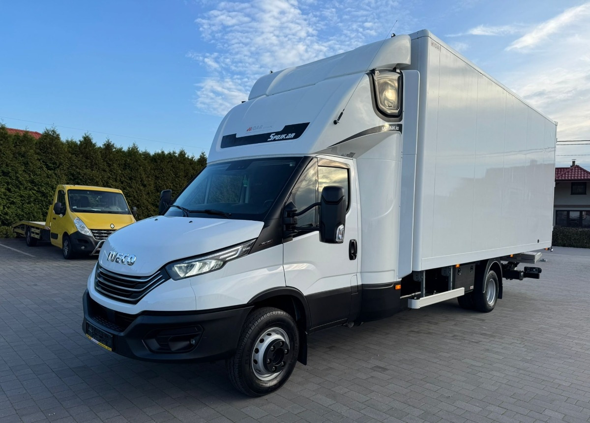 Iveco 72/18 Kontener-Winda 2x Kabina Sypialna IVECO 72C18 Winda Kontener XL Jak Nowe - الشاحنات الصغيرة صندوق مغلق: صور 1 Iveco 72/18 Kontener-Winda 2x Kabina Sypialna IVECO 72C18 Winda Kontener XL Jak Nowe - الشاحنات الصغيرة صندوق مغلق: صور 1
