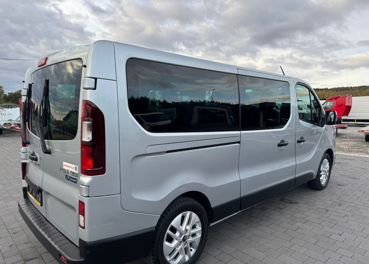 Renault Trafic 2.0 150 ps. Bezwypadkowy Salonowy Serwisowany - صغيرة, ميكروباص: صور 4 Renault Trafic 2.0 150 ps. Bezwypadkowy Salonowy Serwisowany - صغيرة, ميكروباص: صور 4