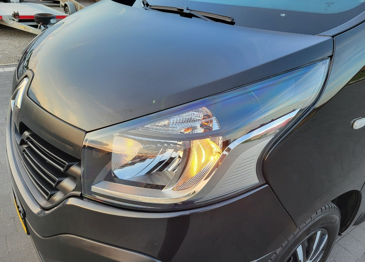 Renault Trafic Long doka 6-osobowy 6 osobowy - الشاحنات الصغيرة كابينة مزدوجة: صور 2 Renault Trafic Long doka 6-osobowy 6 osobowy - الشاحنات الصغيرة كابينة مزدوجة: صور 2