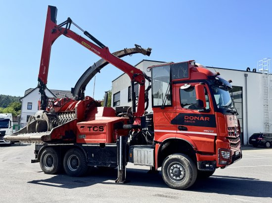 شاحنة, ماكينة تقطيع الأغصان Mercedes-Benz ACTROS 6x4 DONAR 5810K ? Hack-LKW / Mobilhacker | TCS Umwelttechnik: صور 11 شاحنة, ماكينة تقطيع الأغصان Mercedes-Benz ACTROS 6x4 DONAR 5810K ? Hack-LKW / Mobilhacker | TCS Umwelttechnik: صور 11