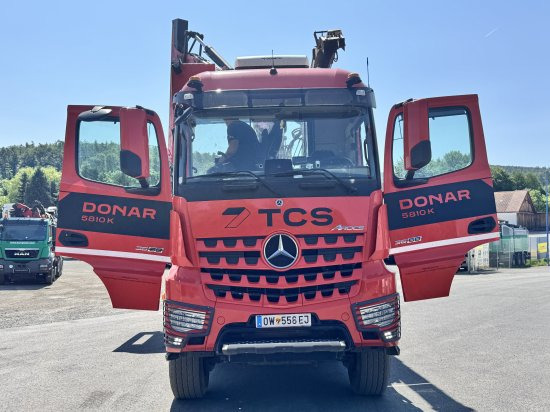 Mercedes-Benz ACTROS 6x4 DONAR 5810K ? Hack-LKW / Mobilhacker | TCS Umwelttechnik - شاحنة, ماكينة تقطيع الأغصان: صور 4 Mercedes-Benz ACTROS 6x4 DONAR 5810K ? Hack-LKW / Mobilhacker | TCS Umwelttechnik - شاحنة, ماكينة تقطيع الأغصان: صور 4