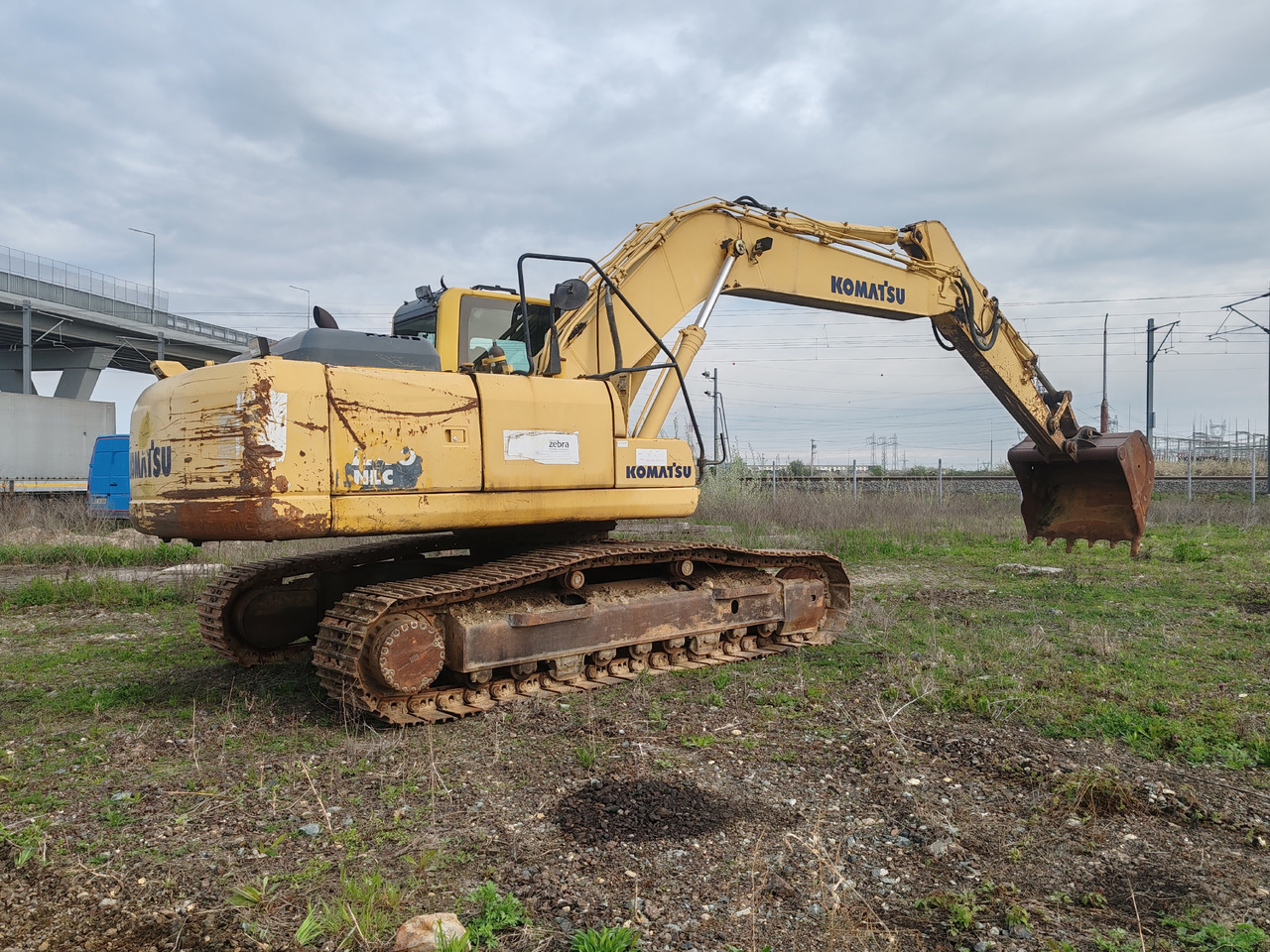 حفارات زحافة Komatsu 240 NLC-8: صور 5