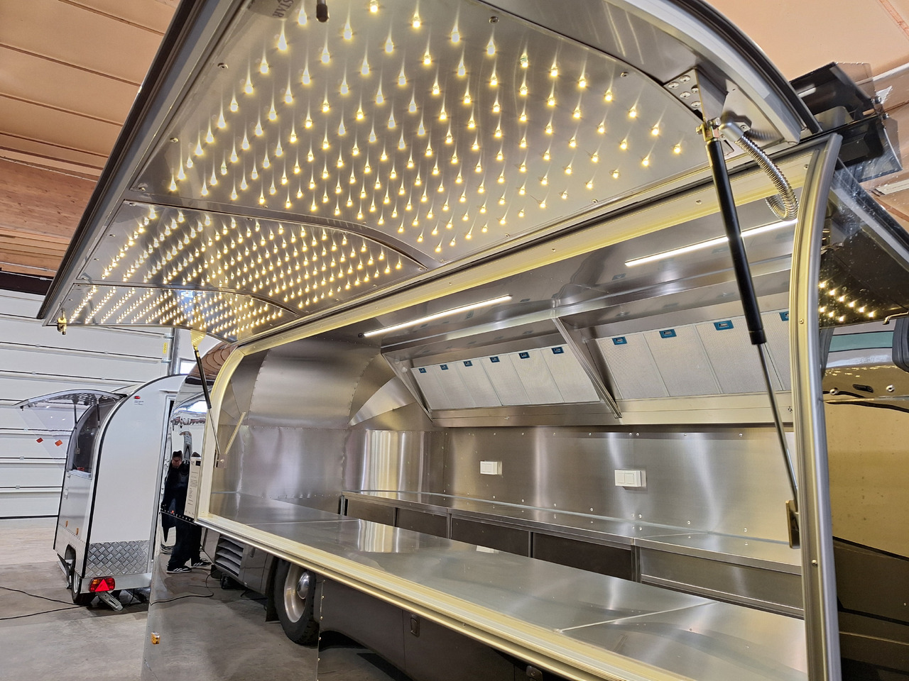 Deli Star Trailer American 6000 - EU Standards - عربة الطعام: صور 2 Deli Star Trailer American 6000 - EU Standards - عربة الطعام: صور 2