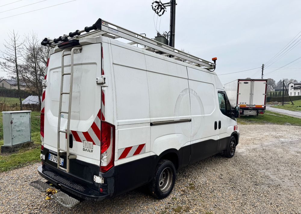 Iveco 35C21 - فان: صور 4 Iveco 35C21 - فان: صور 4
