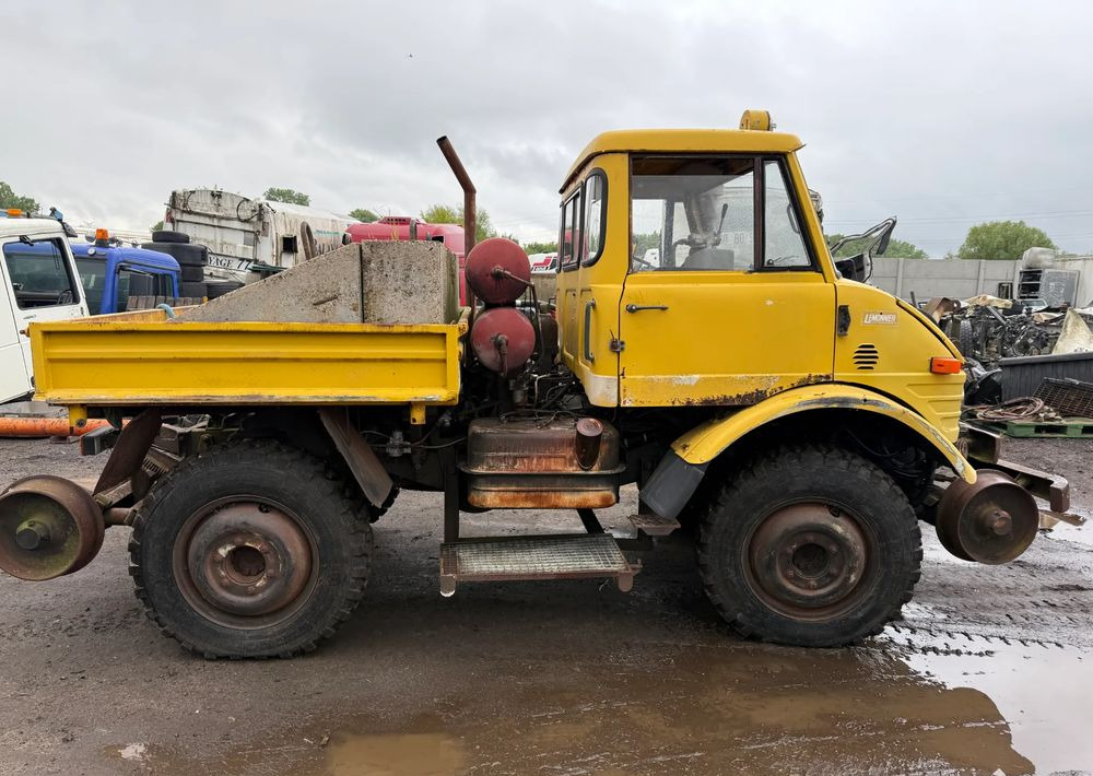 Mercedes-Benz UNIMOG 406B - أخرى: صور 5 Mercedes-Benz UNIMOG 406B - أخرى: صور 5