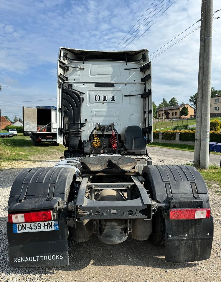 Renault T460 - شاحنة جرار: صور 4 Renault T460 - شاحنة جرار: صور 4